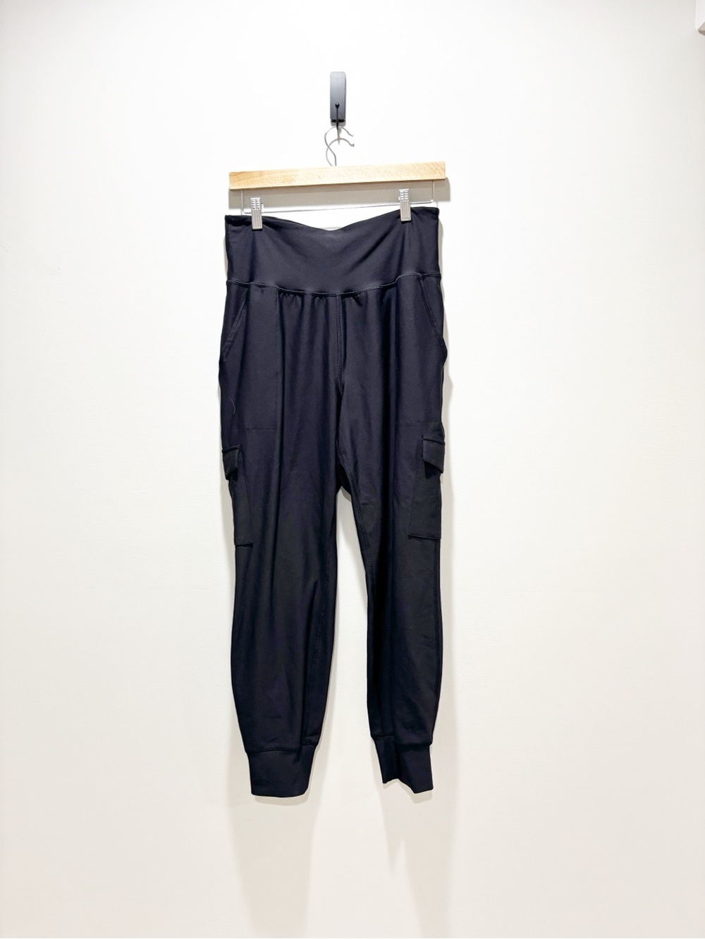 Old Navy Active Powersoft Black Cargo Jogger Pants High Rise Size Large